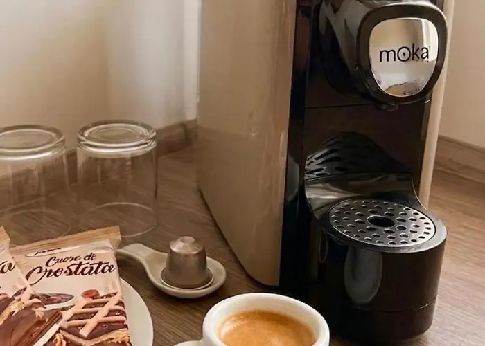 - Levante Апартаменти